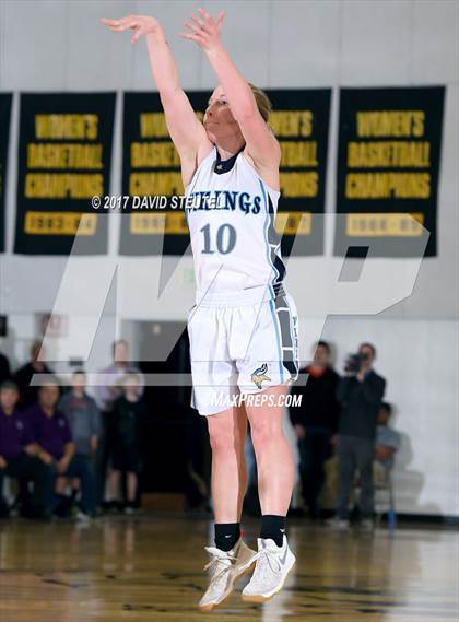 Thumbnail 3 in Shasta vs. Pleasant Valley (CIF NS D3 Final) photogallery.