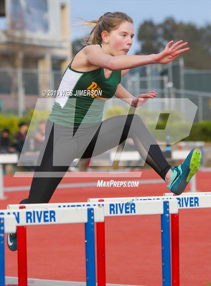 Thumbnail 1 in Title IX Invitational photogallery.