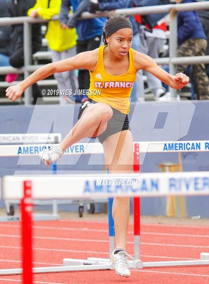 Thumbnail 1 in Title IX Invitational photogallery.