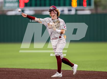 Thumbnail 1 in Collinsville vs Muenster (UIL 2A Baseball Area) photogallery.