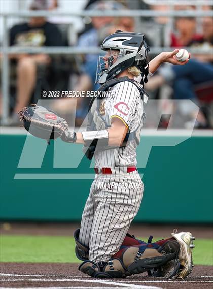 Thumbnail 2 in Collinsville vs Muenster (UIL 2A Baseball Area) photogallery.