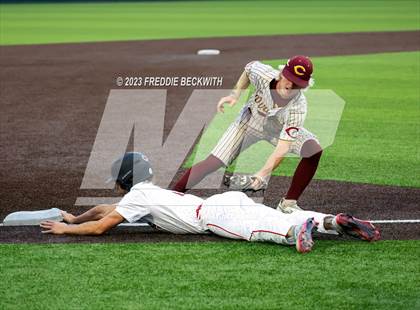 Thumbnail 3 in Collinsville vs Muenster (UIL 2A Baseball Area) photogallery.