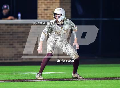 Thumbnail 2 in Collinsville vs Muenster (UIL 2A Baseball Area) photogallery.
