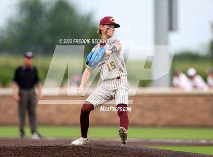 Thumbnail 2 in Collinsville vs Muenster (UIL 2A Baseball Area) photogallery.