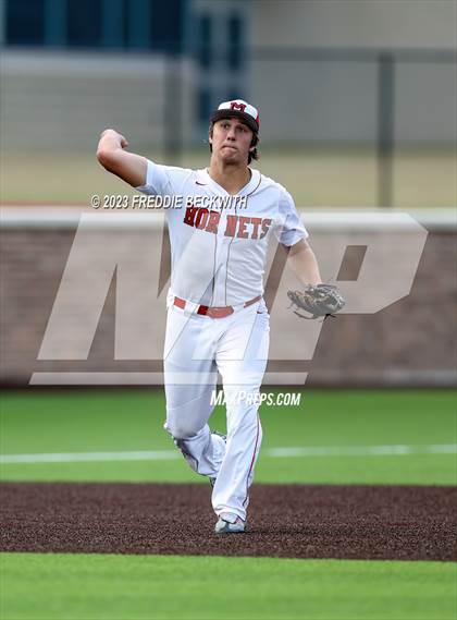 Thumbnail 3 in Collinsville vs Muenster (UIL 2A Baseball Area) photogallery.