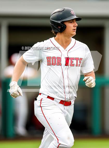 Thumbnail 2 in Collinsville vs Muenster (UIL 2A Baseball Area) photogallery.