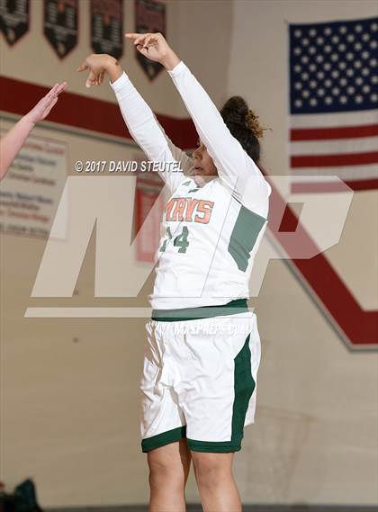 Thumbnail 2 in Turlock Christian vs. Mesa Verde (Viking Classic) photogallery.