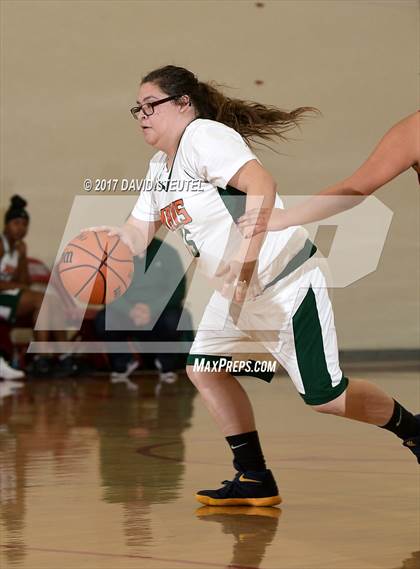 Thumbnail 2 in Turlock Christian vs. Mesa Verde (Viking Classic) photogallery.