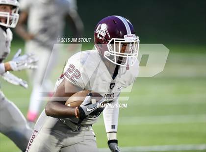 Thumbnail 3 in Loomis Chaffee @ Trinity-Pawling photogallery.