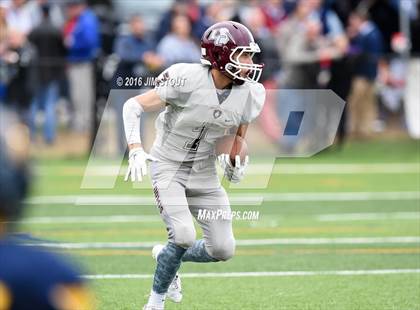 Thumbnail 3 in Loomis Chaffee @ Trinity-Pawling photogallery.