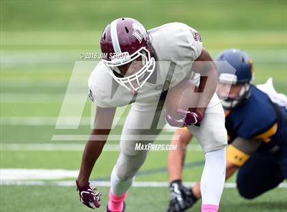 Thumbnail 1 in Loomis Chaffee @ Trinity-Pawling photogallery.