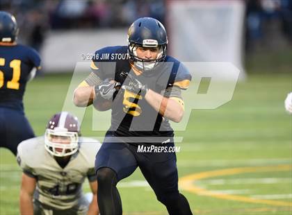 Thumbnail 3 in Loomis Chaffee @ Trinity-Pawling photogallery.