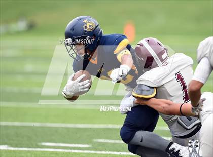 Thumbnail 2 in Loomis Chaffee @ Trinity-Pawling photogallery.