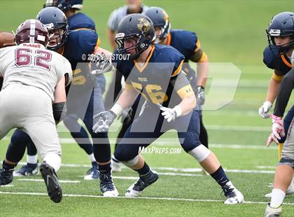 Thumbnail 3 in Loomis Chaffee @ Trinity-Pawling photogallery.