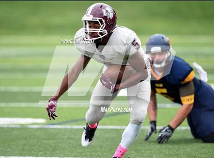Thumbnail 3 in Loomis Chaffee @ Trinity-Pawling photogallery.