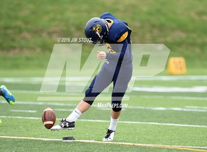 Thumbnail 2 in Loomis Chaffee @ Trinity-Pawling photogallery.