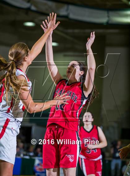 Thumbnail 3 in Jamesville-DeWitt vs. Floral Park Memorial (NYSPHSAA Class A Final) photogallery.