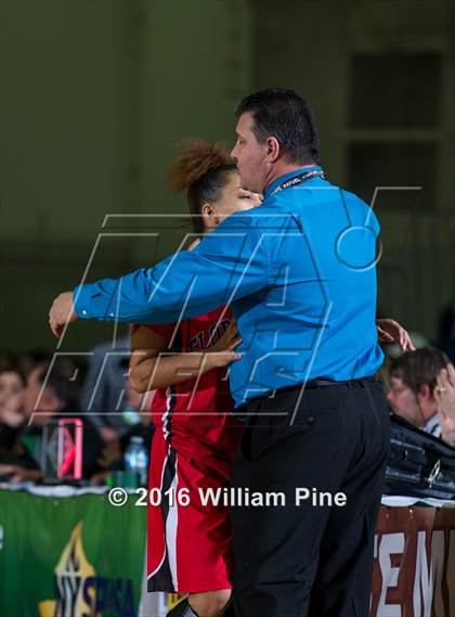 Thumbnail 2 in Jamesville-DeWitt vs. Floral Park Memorial (NYSPHSAA Class A Final) photogallery.