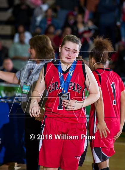Thumbnail 2 in Jamesville-DeWitt vs. Floral Park Memorial (NYSPHSAA Class A Final) photogallery.