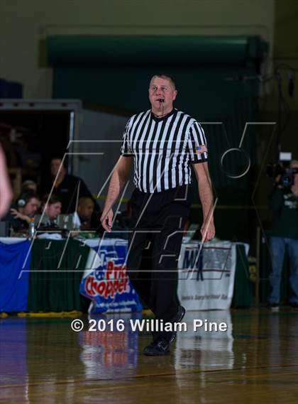 Thumbnail 3 in Jamesville-DeWitt vs. Floral Park Memorial (NYSPHSAA Class A Final) photogallery.