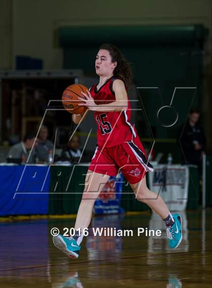 Thumbnail 3 in Jamesville-DeWitt vs. Floral Park Memorial (NYSPHSAA Class A Final) photogallery.