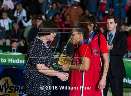 Thumbnail 1 in Jamesville-DeWitt vs. Floral Park Memorial (NYSPHSAA Class A Final) photogallery.