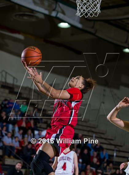 Thumbnail 3 in Jamesville-DeWitt vs. Floral Park Memorial (NYSPHSAA Class A Final) photogallery.