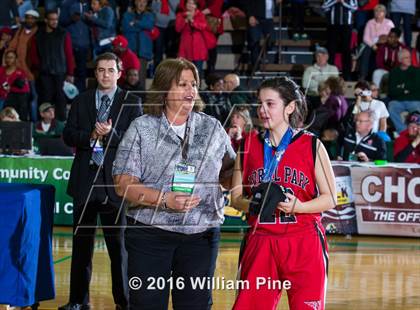 Thumbnail 2 in Jamesville-DeWitt vs. Floral Park Memorial (NYSPHSAA Class A Final) photogallery.
