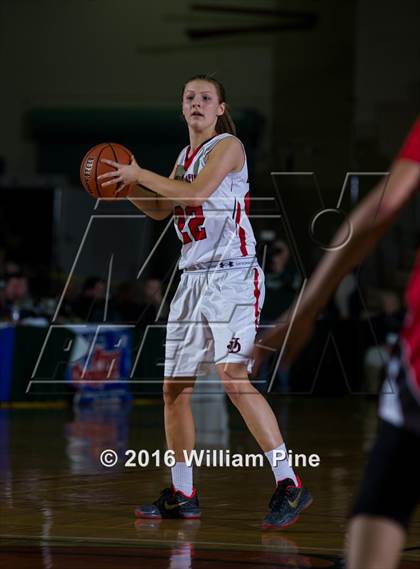 Thumbnail 3 in Jamesville-DeWitt vs. Floral Park Memorial (NYSPHSAA Class A Final) photogallery.