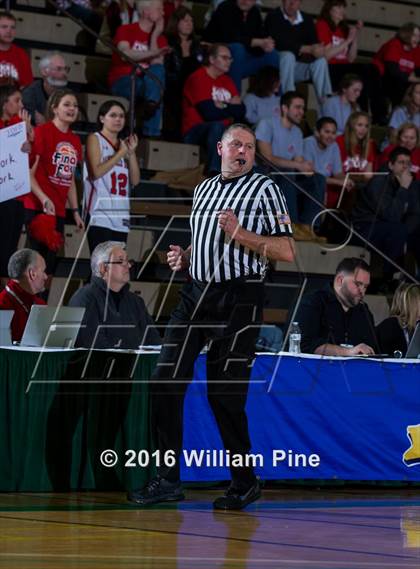 Thumbnail 2 in Jamesville-DeWitt vs. Floral Park Memorial (NYSPHSAA Class A Final) photogallery.