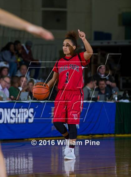 Thumbnail 2 in Jamesville-DeWitt vs. Floral Park Memorial (NYSPHSAA Class A Final) photogallery.