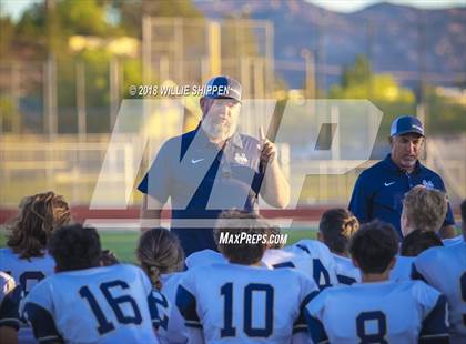 Thumbnail 1 in Chaparral @ Vista Murrieta photogallery.