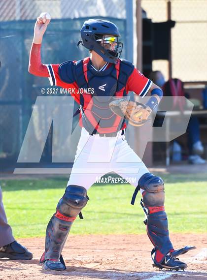 Thumbnail 2 in Cortez vs. Coronado photogallery.