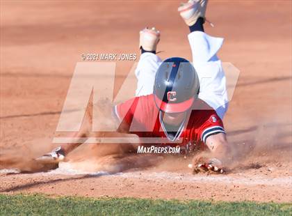 Thumbnail 2 in Cortez vs. Coronado photogallery.