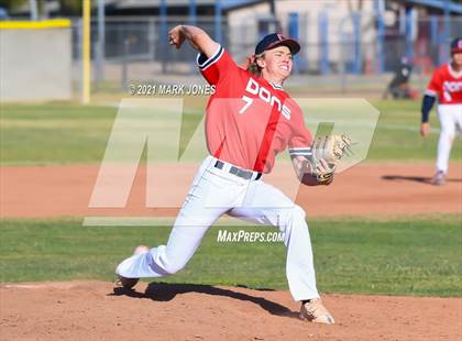Thumbnail 2 in Cortez vs. Coronado photogallery.