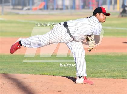 Thumbnail 3 in Cortez vs. Coronado photogallery.