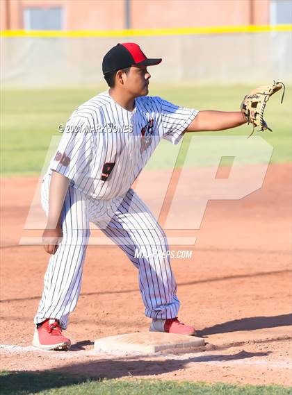 Thumbnail 3 in Cortez vs. Coronado photogallery.