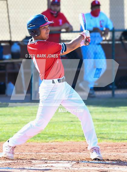 Thumbnail 3 in Cortez vs. Coronado photogallery.