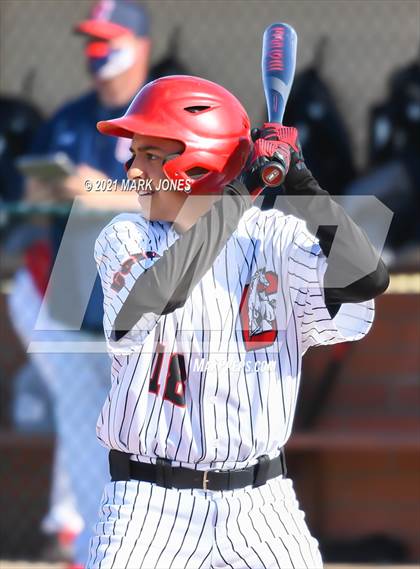 Thumbnail 1 in Cortez vs. Coronado photogallery.