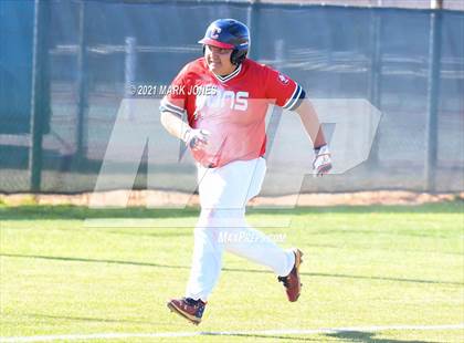 Thumbnail 2 in Cortez vs. Coronado photogallery.
