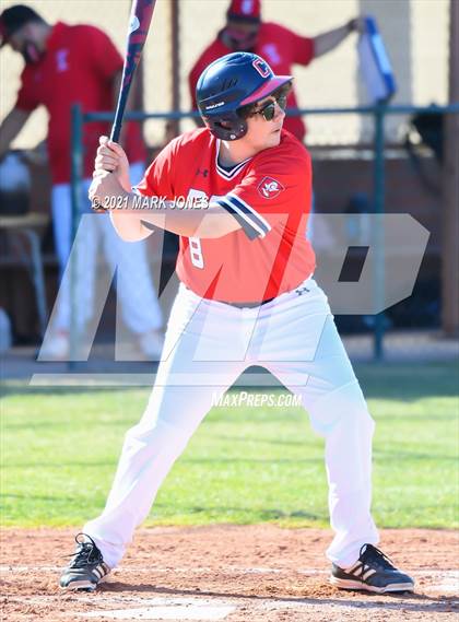 Thumbnail 1 in Cortez vs. Coronado photogallery.