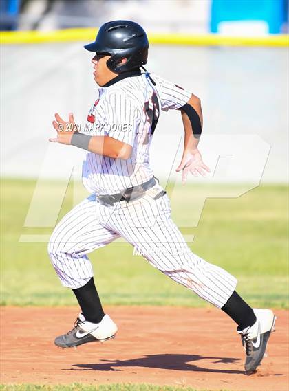 Thumbnail 2 in Cortez vs. Coronado photogallery.