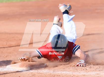 Thumbnail 1 in Cortez vs. Coronado photogallery.