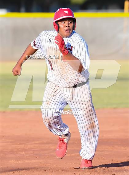 Thumbnail 2 in Cortez vs. Coronado photogallery.