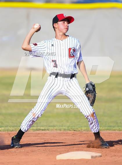 Thumbnail 1 in Cortez vs. Coronado photogallery.