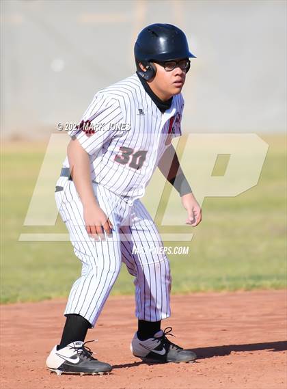 Thumbnail 2 in Cortez vs. Coronado photogallery.