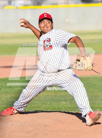 Thumbnail 3 in Cortez vs. Coronado photogallery.