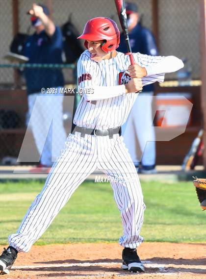 Thumbnail 1 in Cortez vs. Coronado photogallery.