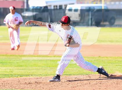 Thumbnail 1 in Cortez vs. Coronado photogallery.