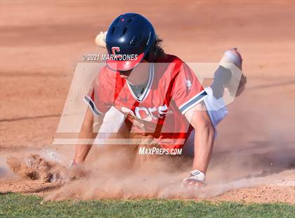 Thumbnail 2 in Cortez vs. Coronado photogallery.